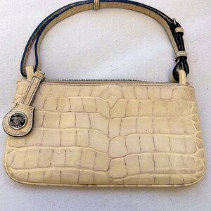 Dooney & Bourke • Crocodile Cream small shoulder wristlet